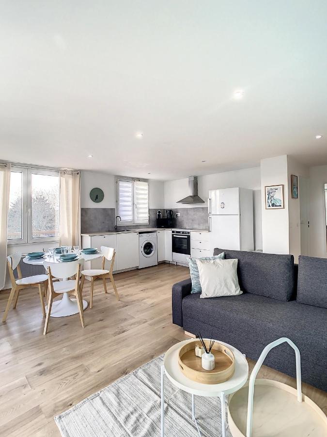 Grand T2 Cosy Tout Equipe Gare 4 Pers Wifi Evry-Gregy-sur-Yerre Bagian luar foto